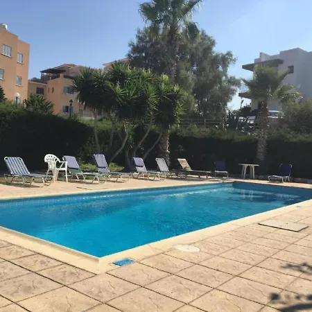 Diamond Sea View Penthouse Πάφος